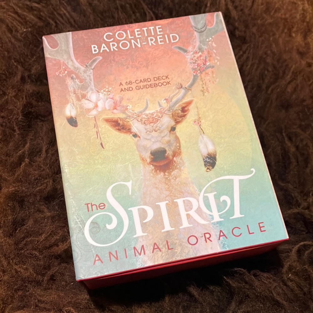 THE SPIRIT ANIMAL ORACLE DECK & GUIDEBOOK